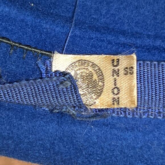 Elegant Blue and Pink Women's Hat - Picture 3 of 12